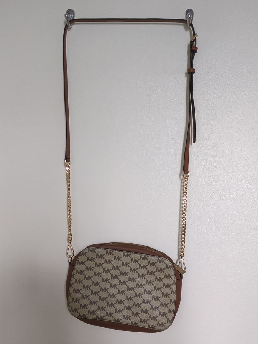 Michael Kors Beige/Brown MK Logo Crossbody Bag .